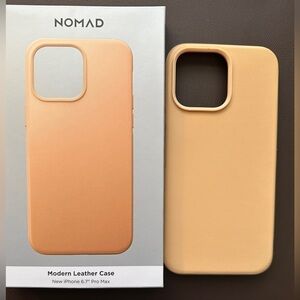 NWT Nomad iPhone 14 Pro Max case